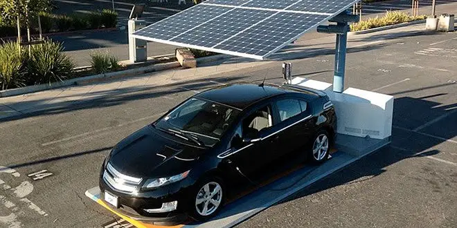 solar generator charging a car